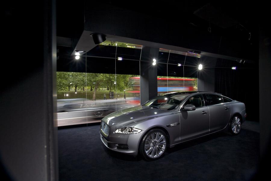  Jaguar XJ 2009 года  (фото 74 из 142)